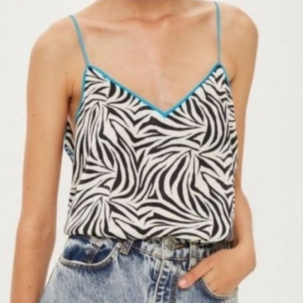 NWT Topshop Zebra spaghetti strap V-neck top size 6 (65)